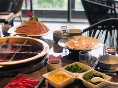 -长嘉·河图火锅(长嘉汇江景旗舰店)