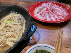 -憨铁匠火锅(红山6979店)