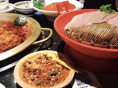 -潮火锅·麻辣牛肉火锅(观音桥方圆·LIVE店)
