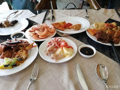 -东方红海鲜百汇(国际大厦店)