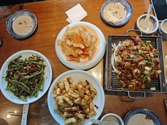 -95号酱骨·一块豆腐(展春园西路店)