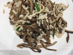 香菇鸡丝-马凯餐厅(地安门店)