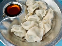 -崴海渔村(虹梅路店)