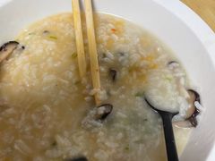 -粤港湾砂锅粥·宵夜(宝龙店)