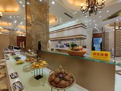 -山明水秀大饭店
