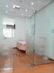 -苗方清颜专业祛痘养生