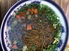 -陕味食族油泼面·小炒盖码面(双榆树店)