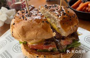 Mushroom Cheese Beef Burger