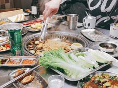 -马路牙子烧烤音乐酒馆(望京店)