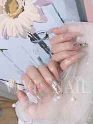 -ViVi薇薇日式＆新中式美睫半永久