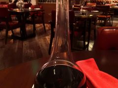 -恰餐厅及酒吧 CHAR Bar & Grill (北京丽都皇冠假日店)