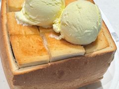 珍宝蜂蜜厚多士-曼玉餐厅(正弘城店)