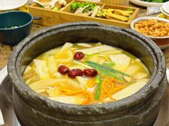 野菌石锅藏香鸡-田村·石锅藏香鸡(八廓街店)