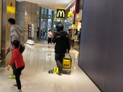 -麦当劳(东吴广场银泰城店)
