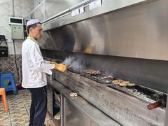 -贯贯吉·清真餐厅(浙江中路店)