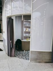 -PE SALON 