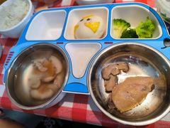 -琼大师东方烤乳猪(亚特兰蒂斯店)