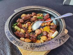 香草汁牛肉粒-许家菜.艺创菜(仁和新城店)