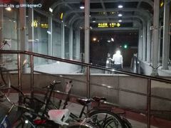 -桔子酒店(上海西藏北路地铁站店)