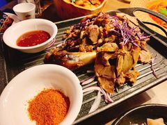 富贵烤羊腿-清真·卡德尔大叔新疆主题餐厅(龙汇路店)
