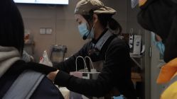 -桃桃屿·潮牌酷银(世纪荟店)