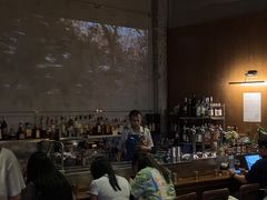 -埋位小酒馆(东城店)