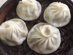 -老西白点心店