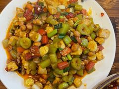 -乡土特色.冷锅鱼.牦牛肉汤锅