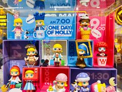 -泡泡玛特POPMART(上海环球港店)