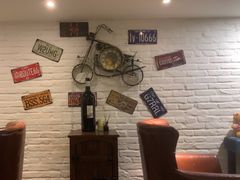 -又见马甲M8融合西餐厅(体育中心店)