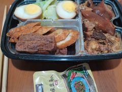 -瑞霖·隆江猪脚饭