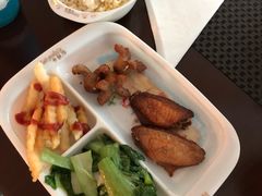 -君来湖滨饭店·玫瑰园