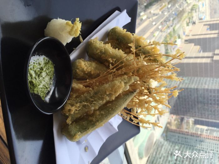 和饮轮饮·日式餐吧(wainwain)秋葵天妇罗图片 - 第1张