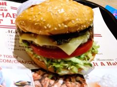 -The Habit Burger Grill 哈比特汉堡(爱琴海店)