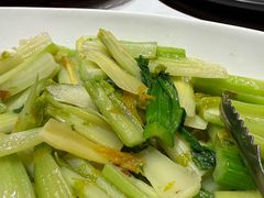 炒山芹-77号渔船·蒸海鲜青岛菜(积米崖店)