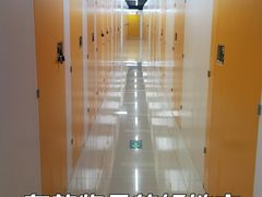 -安东易迷你自助仓储寄存仓库(草桥店)