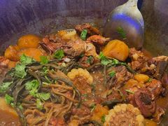 -山里屯铁锅炖·东北菜(康桥店)