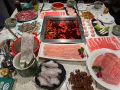 -二荆条·蜀鲜汇城市森林火锅