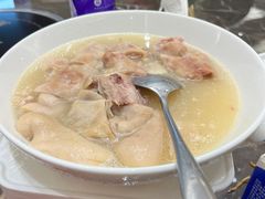 -南京悦客假日酒店