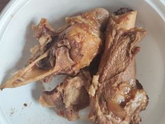 -吴记酱骨炖菜馆(西大直街店)