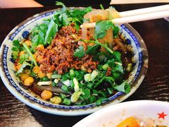 -重庆小面·抄手(解放碑好吃街店)