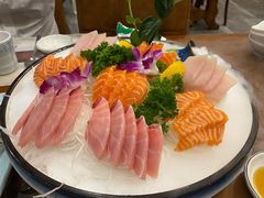 三文鱼-青瓦餐厅·生鱼片·韩园烤肉(西塔店)