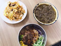 泡菜解腻-定家小酥肉·清真(回民街店)