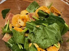 菠菜沙拉-樱の花亭日本料理店