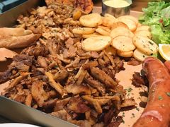 塞萨洛尼基终极烤肉拼盘-HELLO MUSAE 拾光缪斯餐厅·纯正希腊风味(苏州中心店)