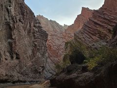 -天山神秘大峡谷