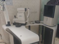 -诺柯视眼镜-蔡司依视路官方工厂店(淞南一店)