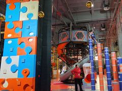 -嗨翻Hi-Fun竞技主题乐园·蹦床亲子生日轰趴(国光1937店)