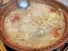 -阿婆情腊排骨火锅(金虹路店)