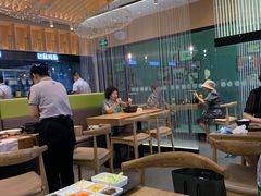 大堂-过桥缘·过桥米线(北京望京万象汇店)